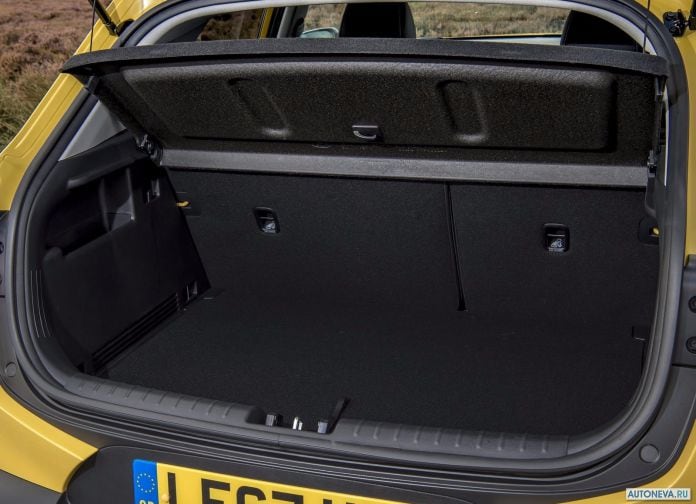 2018 Kia Stonic UK-version - фотография 140 из 180