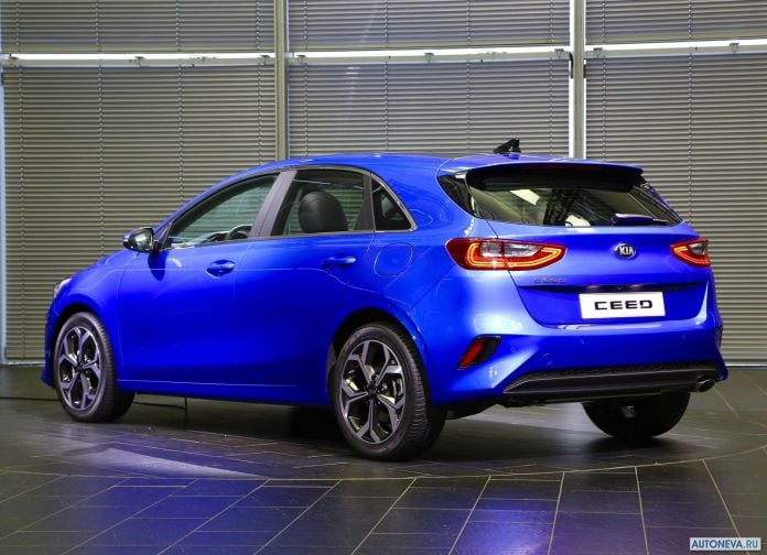 2019 Kia Ceed - фотография 10 из 69