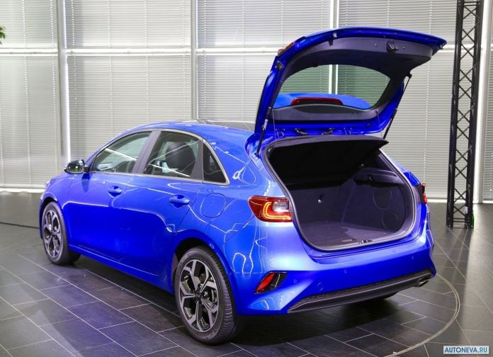 2019 Kia Ceed - фотография 13 из 69
