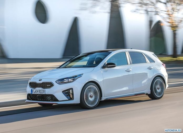 2019 Kia Ceed GT - фотография 33 из 123