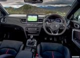 kia_2019_ceed_gt_089.jpg
