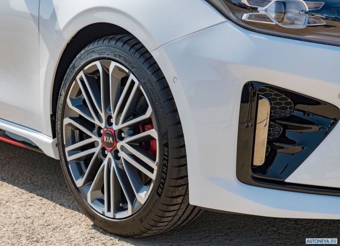 2019 Kia Ceed GT - фотография 116 из 123