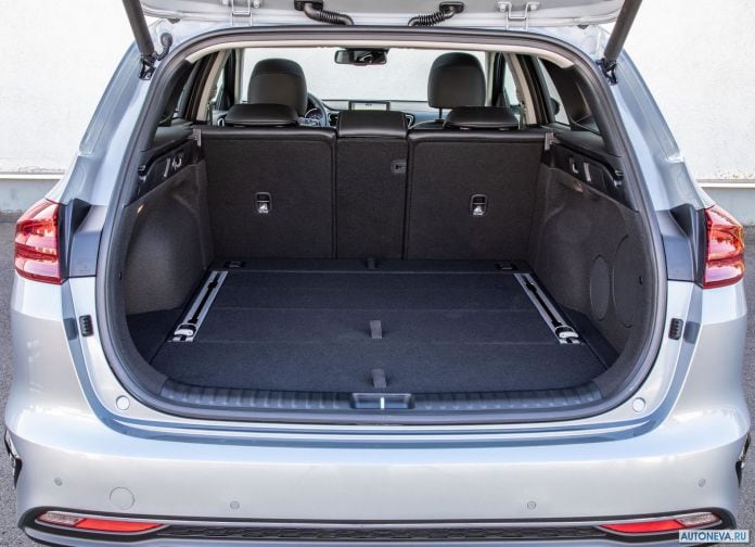 2019 Kia Ceed Sportwagon - фотография 76 из 114