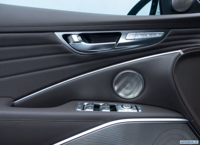 2019 Kia K900 - фотография 48 из 61