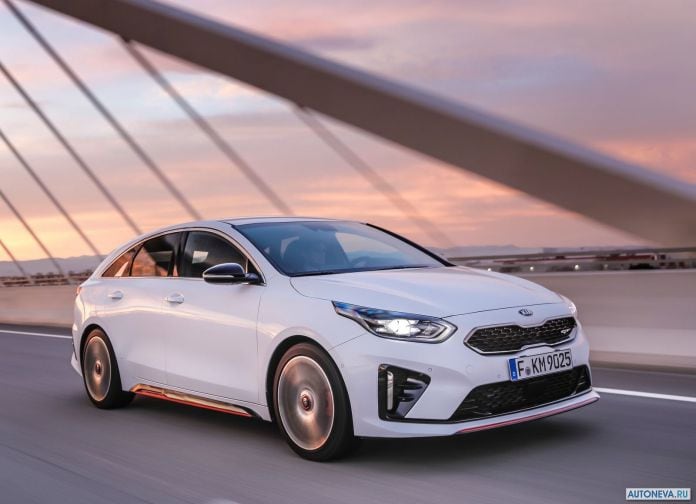 2019 Kia ProCeed - фотография 8 из 158
