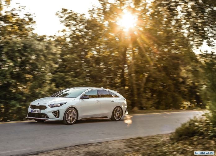 2019 Kia ProCeed - фотография 25 из 158