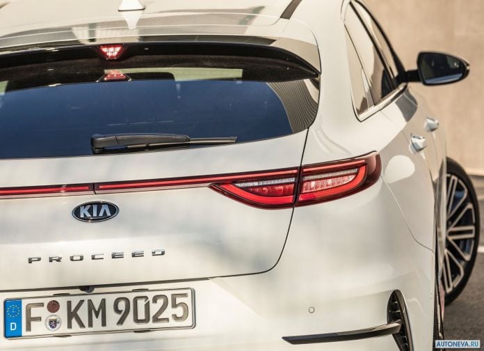 2019 Kia ProCeed - фотография 145 из 158
