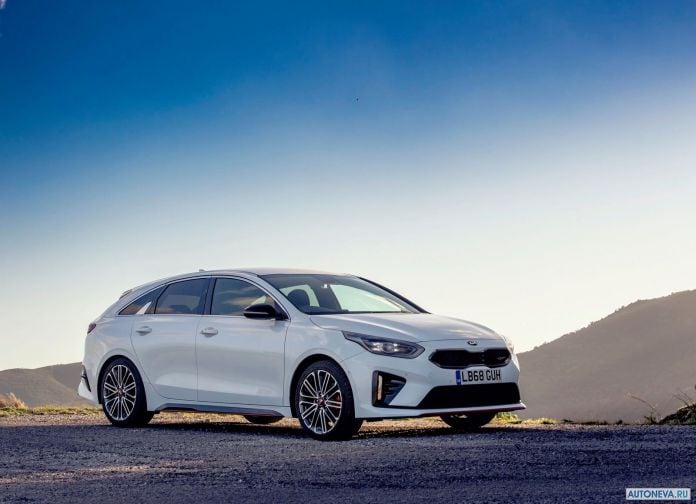 2019 Kia ProCeed GT Uk-version - фотография 3 из 75