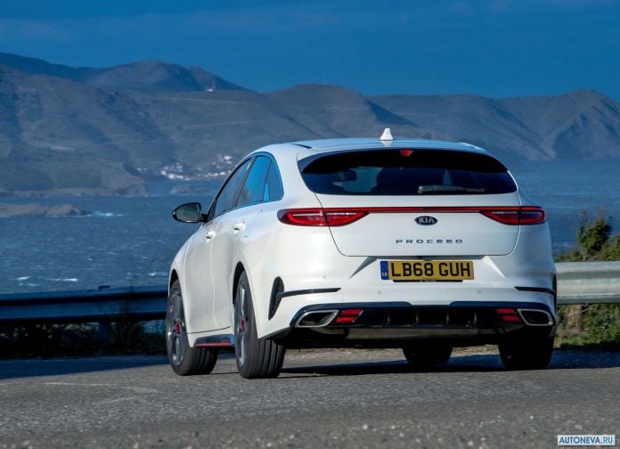 2019 Kia ProCeed GT Uk-version - фотография 22 из 75