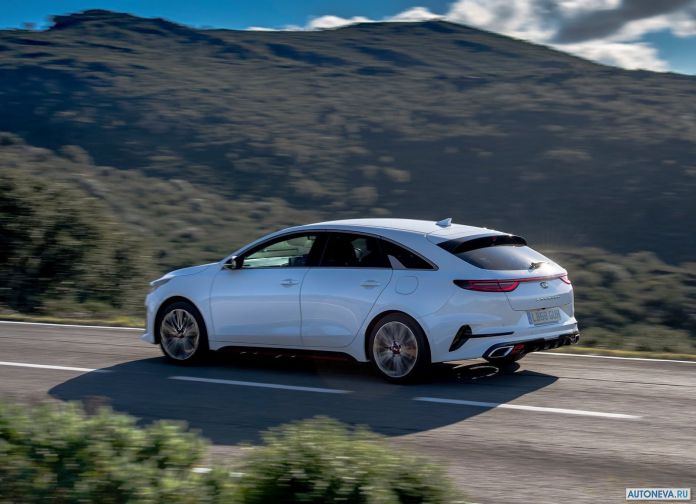 2019 Kia ProCeed GT Uk-version - фотография 33 из 75