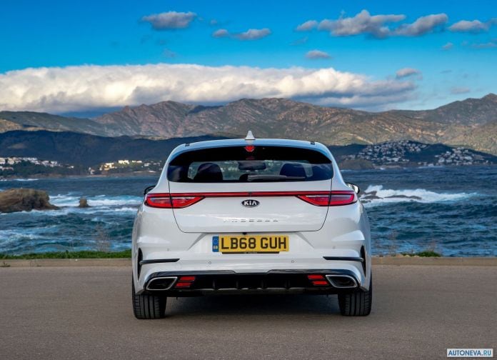 2019 Kia ProCeed GT Uk-version - фотография 37 из 75