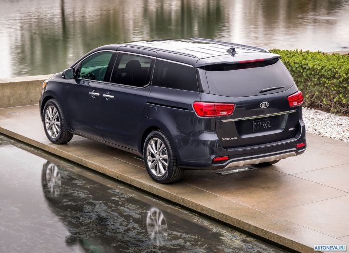2019 Kia Sedona - фотография 7 из 17