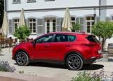 kia_2019_sportage_044.jpg