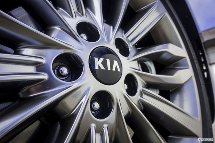 2020 Kia Cadenza - фотография 33 из 40 2020 Kia Cadenza - фотография 33 из 40