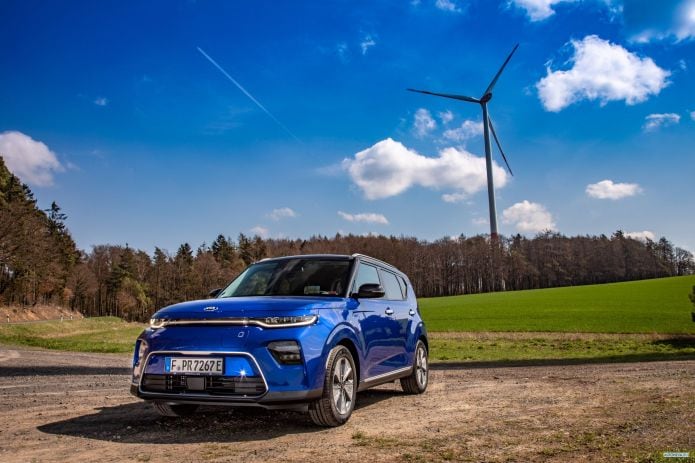 2020 Kia e-Soul - фотография 2 из 40