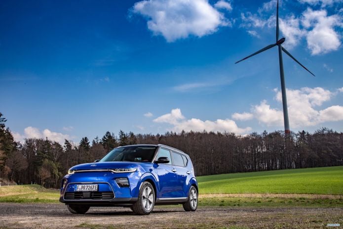 2020 Kia e-Soul - фотография 5 из 40