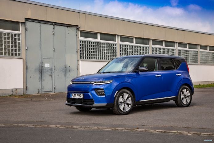 2020 Kia e-Soul - фотография 6 из 40