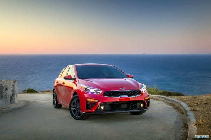 2020 Kia Forte - фотография 2 из 40