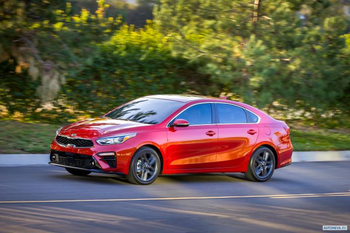 2020 Kia Forte - фотография 7 из 40
