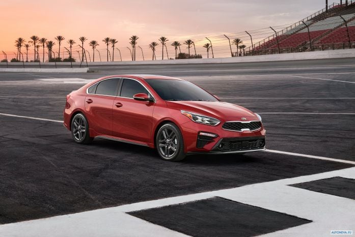 2020 Kia Forte - фотография 11 из 40