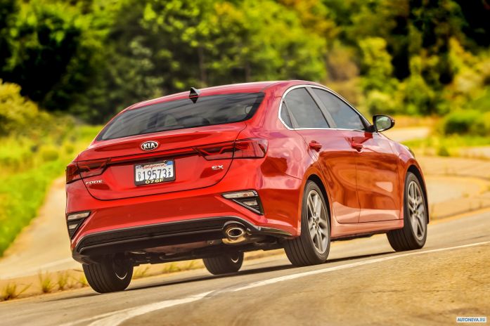 2020 Kia Forte - фотография 24 из 40