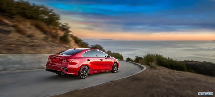 2020 Kia Forte - фотография 25 из 40