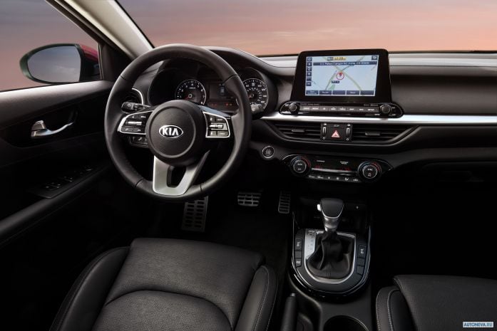 2020 Kia Forte - фотография 28 из 40