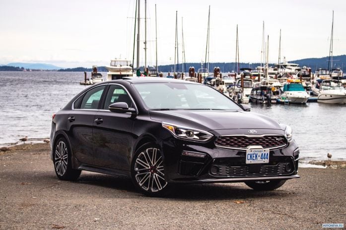 2020 Kia Forte GT - фотография 5 из 32
