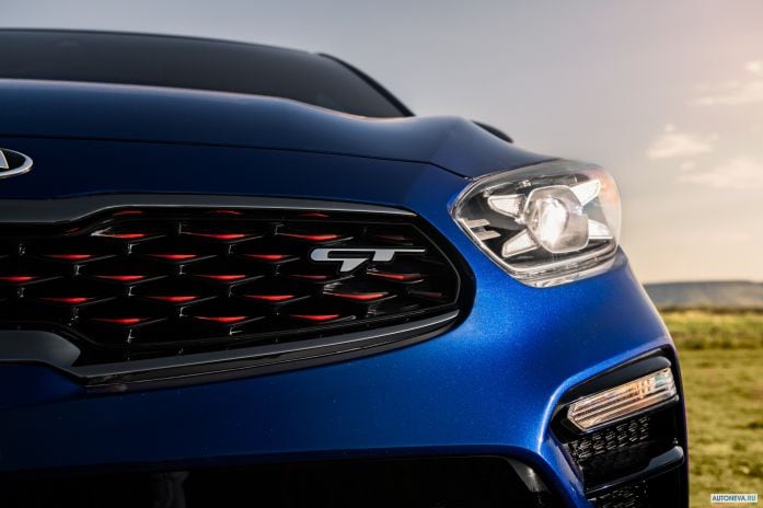 2020 Kia Forte GT - фотография 25 из 32