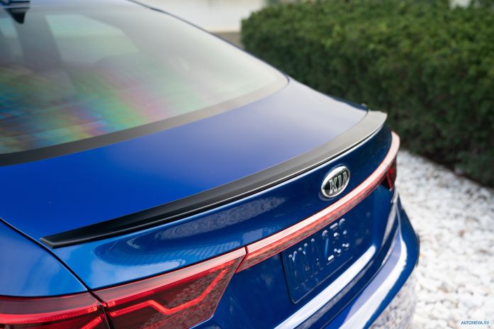 2020 Kia Forte GT - фотография 29 из 32