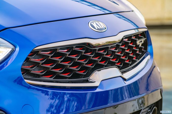 2020 Kia Forte GT - фотография 31 из 32