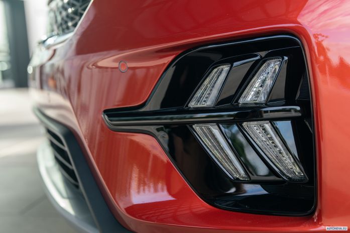 2020 Kia Niro Hybrid - фотография 33 из 40