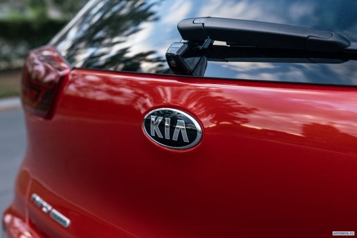 2020 Kia Niro Hybrid - фотография 37 из 40 2020 Kia Niro Hybrid - фотография 37 из 40