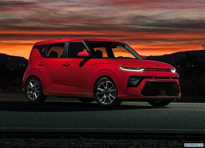 2020 Kia Soul - фотография 1 из 49