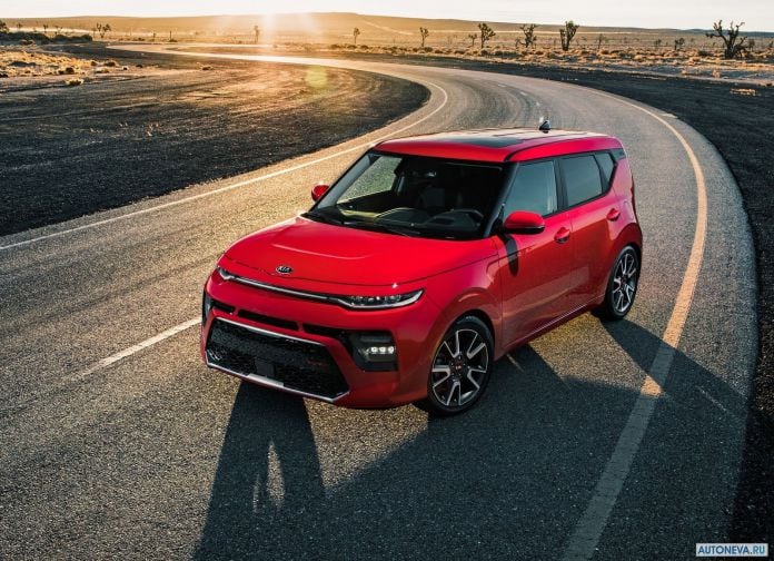 2020 Kia Soul - фотография 2 из 49