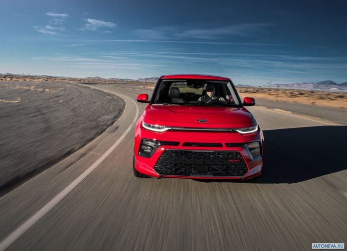 2020 Kia Soul - фотография 15 из 49