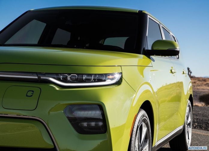 2020 Kia Soul EV - фотография 27 из 37