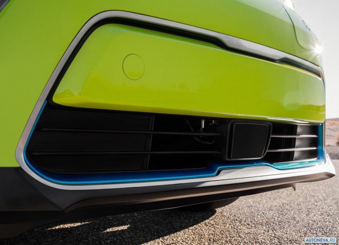 2020 Kia Soul EV - фотография 32 из 37