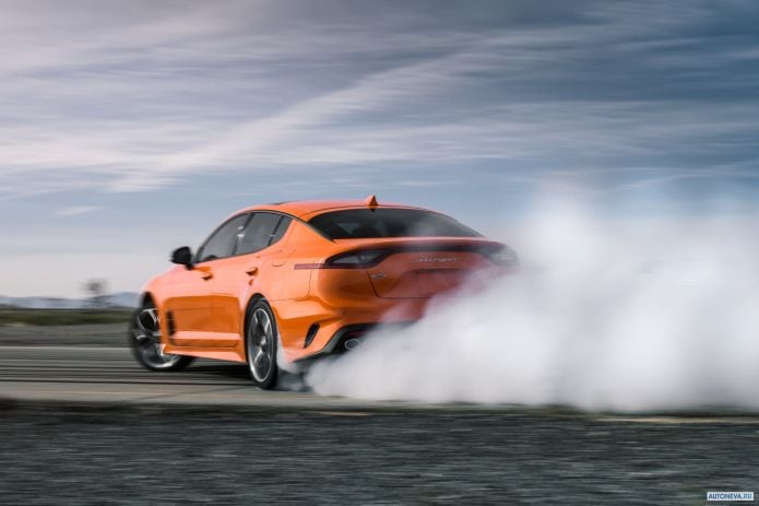 2020 Kia Stinger GTS - фотография 4 из 16 2020 Kia Stinger GTS - фотография 4 из 16