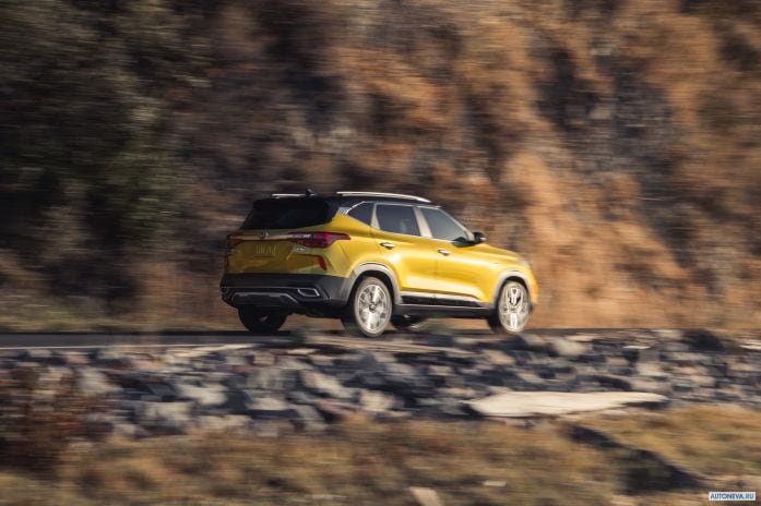 2021 Kia Seltos - фотография 22 из 40