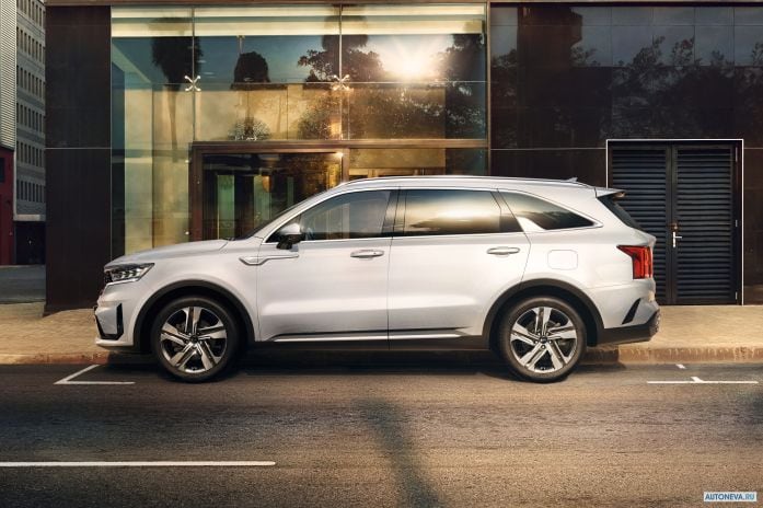 2021 Kia Sorento Hybrid - фотография 3 из 4 2021 Kia Sorento Hybrid - фотография 3 из 4