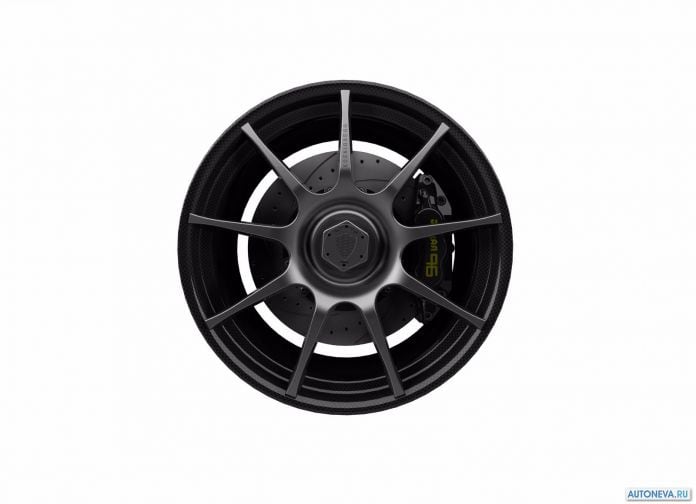 2006 Koenigsegg CCX - фотография 32 из 33 2006 Koenigsegg CCX - фотография 32 из 33