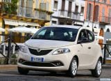 lancia_2016_ypsilon_014.jpg