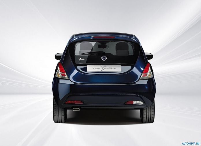 2016 Lancia Ypsilon - фотография 22 из 36