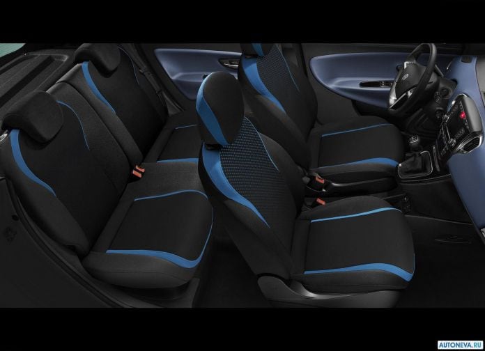 2016 Lancia Ypsilon - фотография 33 из 36