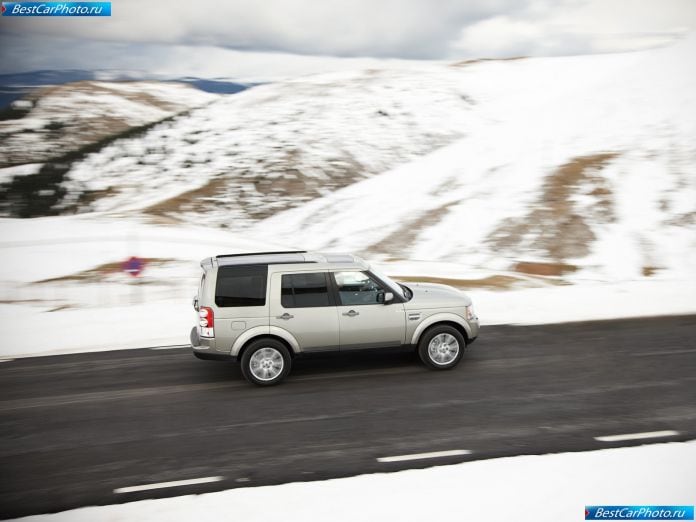 2010 Land Rover Discovery 4 - фотография 14 из 44