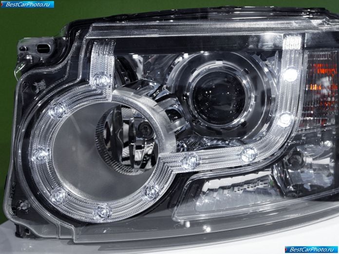 2010 Land Rover Discovery 4 - фотография 26 из 44