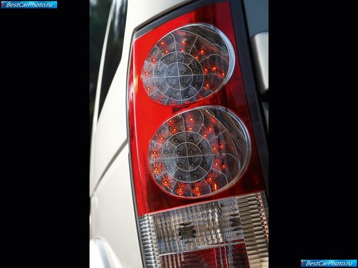 2010 Land Rover Discovery 4 - фотография 31 из 44