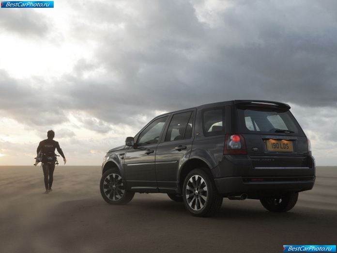 2010 Land Rover Freelander 2 Sport - фотография 14 из 22