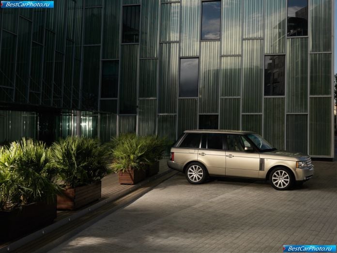 2010 Land Rover Range Rover - фотография 5 из 40